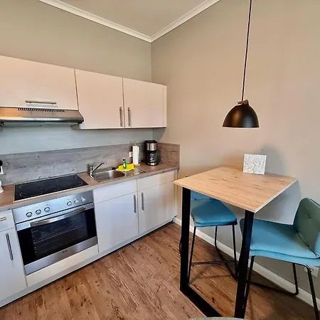 Käppen Plambeck - Lütt Stuv 2 * Heiligenhafen