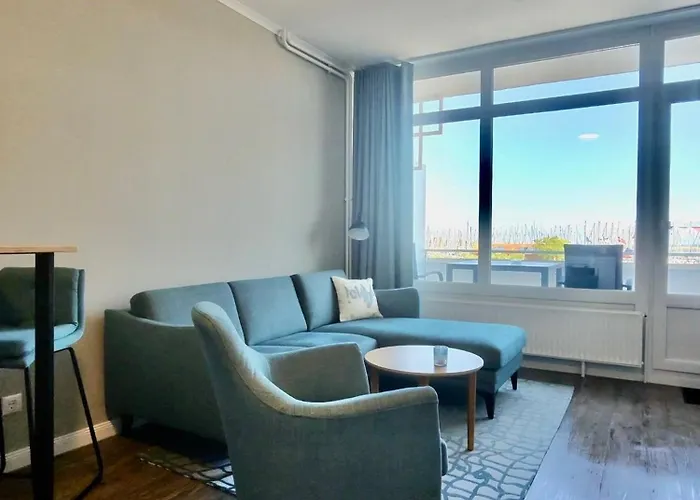 Käppen Plambeck - Lütt Stuv 2 * Heiligenhafen